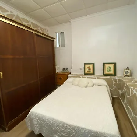Luis Punta Lara Villa Nerja